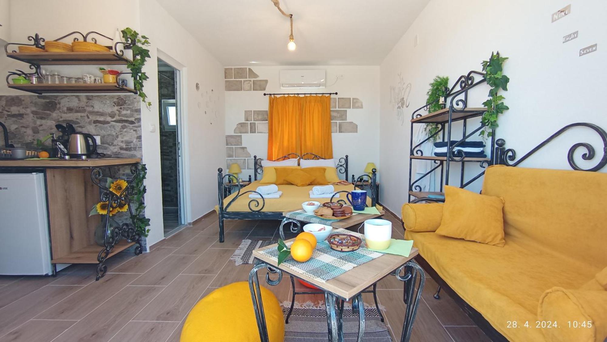 Lustica Apartments Екстериор снимка